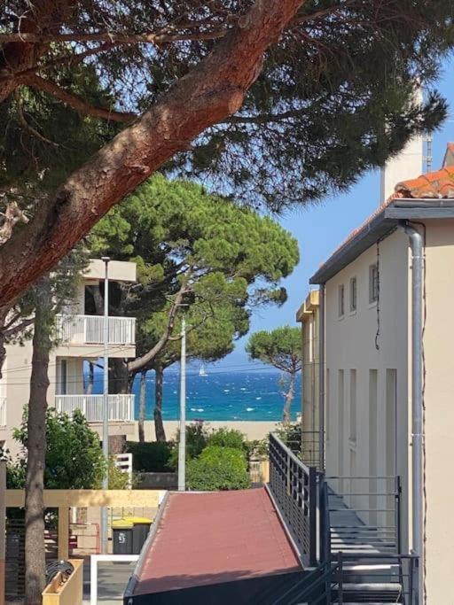 F3 Classe Meuble Tourisme "Gites De France" A 80 Metres De La Plage アルジェレス・シュル・メール エクステリア 写真